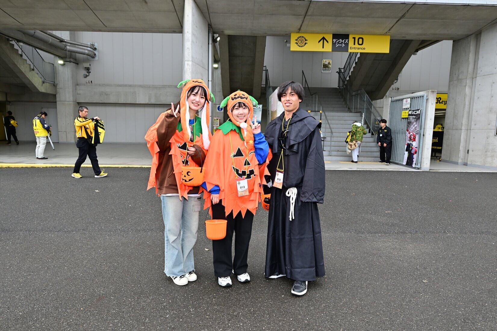 20261031HALLOWEEN_COS.jpeg